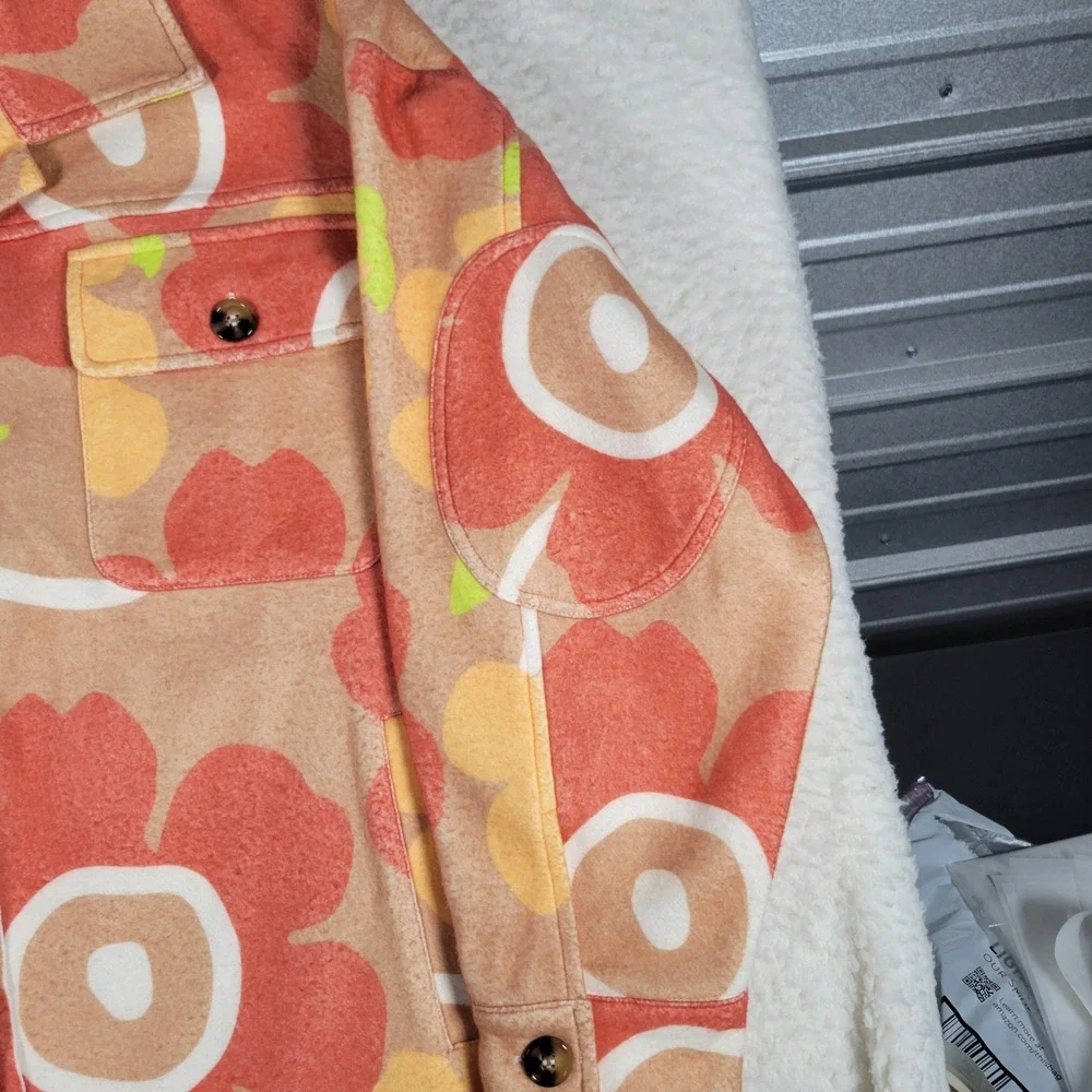 Davi & Dani Shacket Womens Large Tan Orange Floral‎ Button Up Elbow Patch Jacket